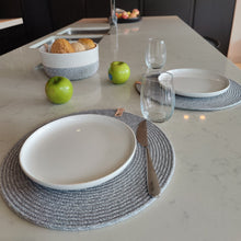 Afbeelding in Gallery-weergave laden, Placemat Uni Pastel Grey