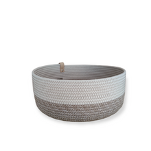 Load image into Gallery viewer, Boho Melé & White