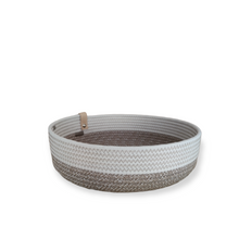 Load image into Gallery viewer, Boho Melé & White