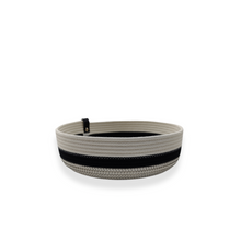 Laden Sie das Bild in den Galerie-Viewer, Ecru Schwarz