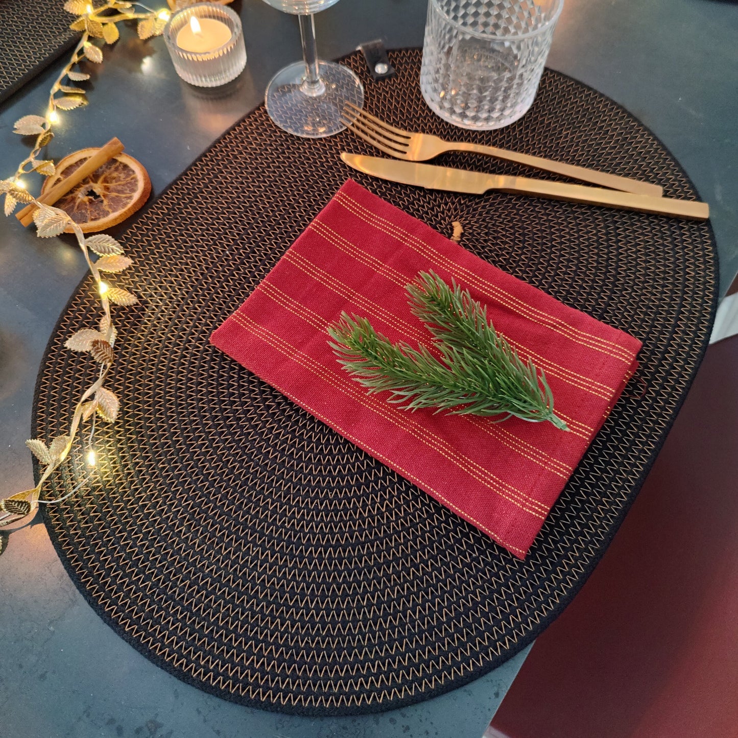 Oval Placemat Golden collection