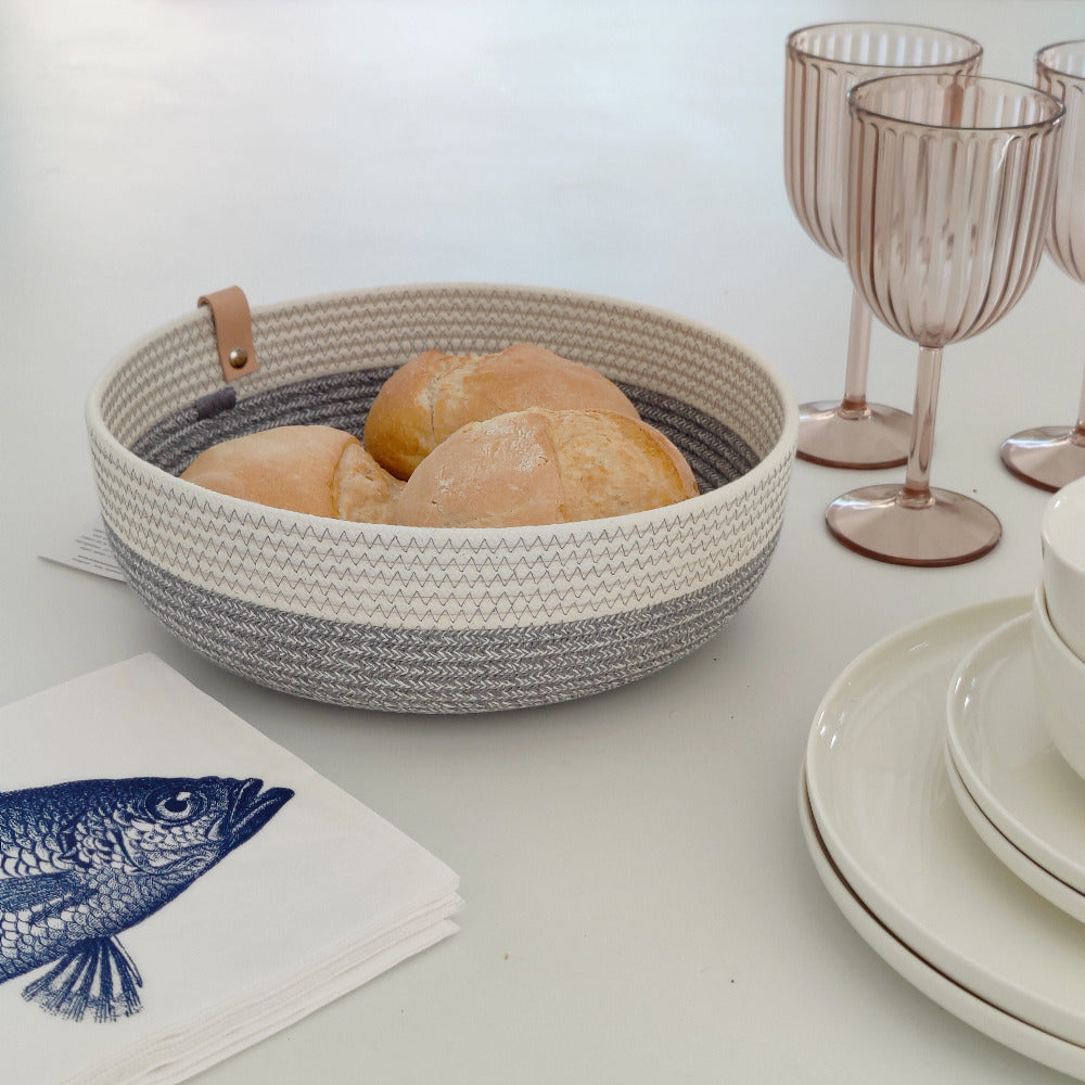 Gris pastel et blanc