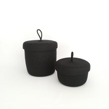 Load image into Gallery viewer, Lidded Basket Black
