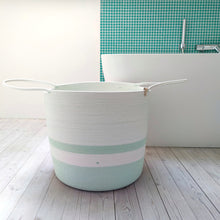 Afbeelding in Gallery-weergave laden, Storage basket High Mint melé &amp; white