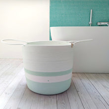 Load image into Gallery viewer, Storage basket High Mint melé &amp; white