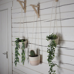 Hanging planters Black Ecru