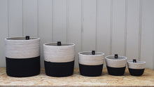 Afbeelding in Gallery-weergave laden, Planter Black &amp; White