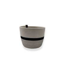 Afbeelding in Gallery-weergave laden, Planter Ecru Black